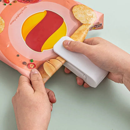 Mini Heat Bag Sealing Machine - Portable Plastic Bag Clip for Food Storage and Snack Sealing Kitchen Gadgets Novara Shop   Novara Shop