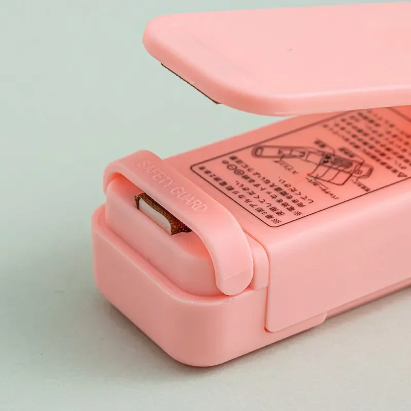 Mini Heat Bag Sealing Machine - Portable Plastic Bag Clip for Food Storage and Snack Sealing Kitchen Gadgets Novara Shop   Novara Shop