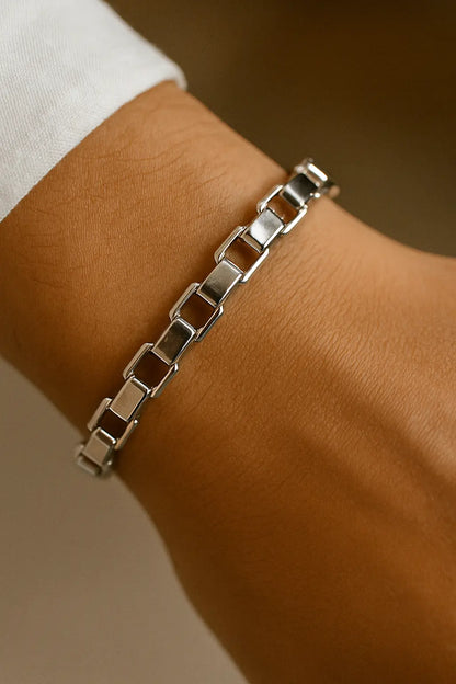 Arrival Hot Sale Silver Plated Jewelry Foreign Wholesale Factory Price Wholesale Ornament Novara Shop