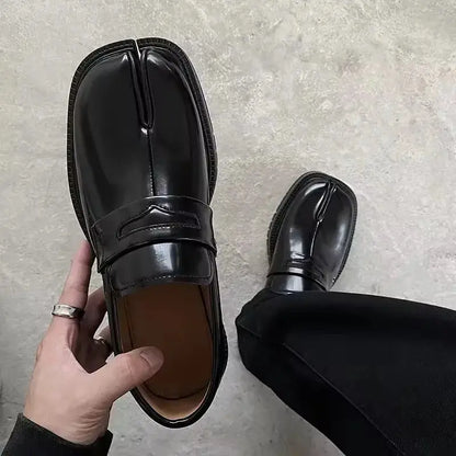 Unisex Tabi Shoes | Tabi Flat Shoes | Novara Shop