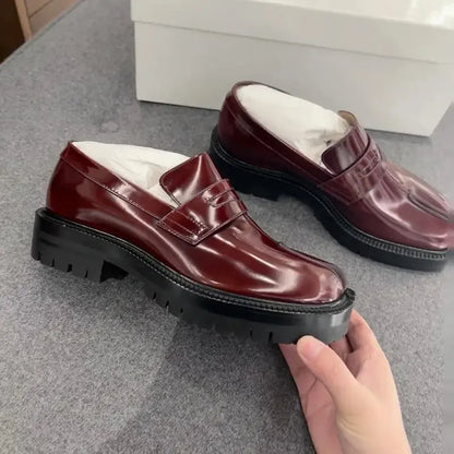 Unisex Tabi Shoes | Tabi Flat Shoes | Novara Shop