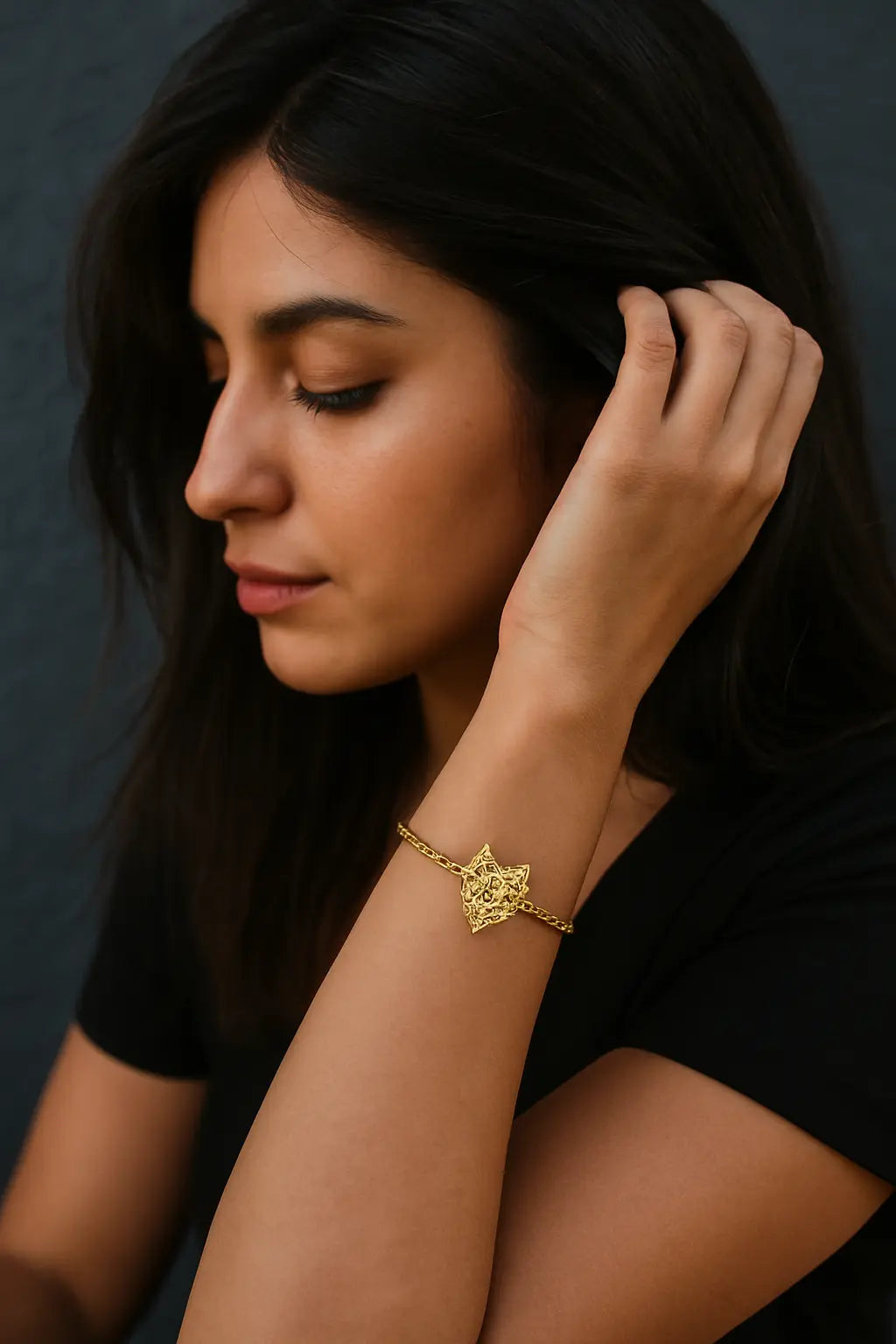 Figaro Chain Bracelet | Wolf Head Bracelet | Novara Shop