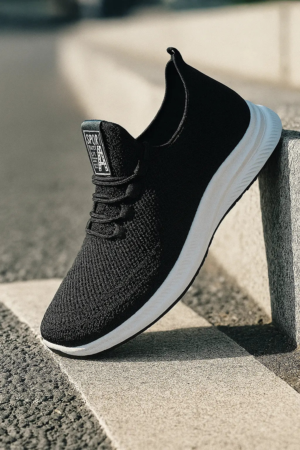 Mesh Breathable Casual Trend Fashion Sneaker Simple All-match Novara Shop