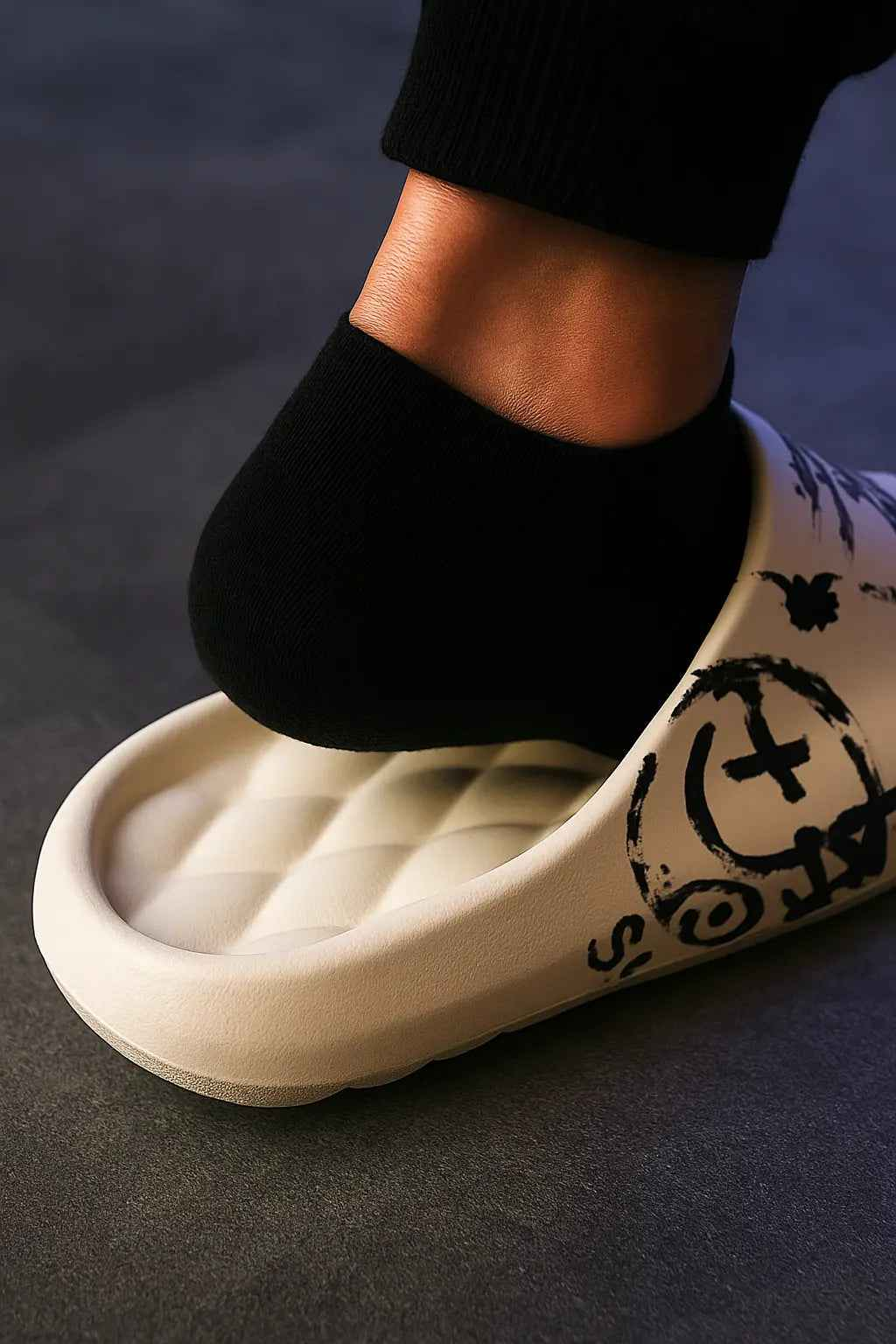 Novarashop 2025 Unisex Summer Slippers for Men - Beach Sandals Flip Flops Thick Sole Large Size 48-49