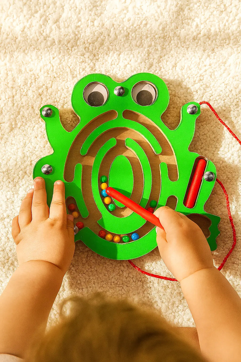 Kids Magnetic Maze Toy Mini Wooden Interactive Maze Pen Driving Beads Maze Puzzle Board Game Eduactional Toys for Toddlers Baby - Novarashop