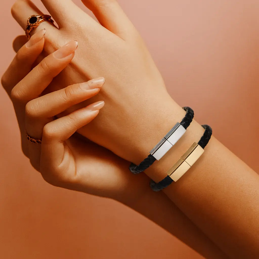 Leather Charging Bracelet | Stylish Charging Bracelet | Novara Shop